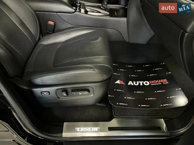 Чорний Лексус ЛХ, об'ємом двигуна 4.46 л та пробігом 156 тис. км за 73700 $, фото 43 на Automoto.ua