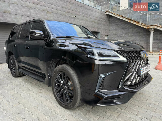 Чорний Лексус ЛХ, об'ємом двигуна 4.46 л та пробігом 147 тис. км за 69900 $, фото 22 на Automoto.ua