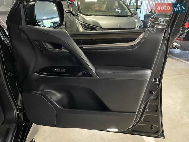 Чорний Лексус ЛХ, об'ємом двигуна 4.46 л та пробігом 156 тис. км за 73700 $, фото 42 на Automoto.ua