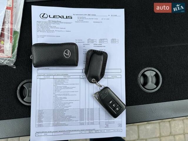 Черный Лексус ЛХ, объемом двигателя 4.46 л и пробегом 120 тыс. км за 69999 $, фото 4 на Automoto.ua