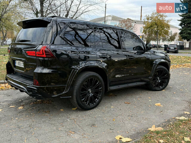 Черный Лексус ЛХ, объемом двигателя 4.46 л и пробегом 112 тыс. км за 82600 $, фото 19 на Automoto.ua