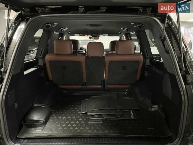 Чорний Лексус ЛХ, об'ємом двигуна 4.46 л та пробігом 85 тис. км за 82700 $, фото 19 на Automoto.ua