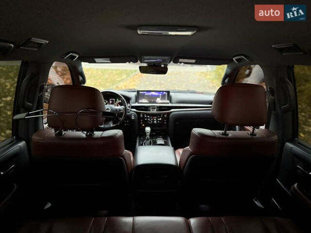 Черный Лексус ЛХ, объемом двигателя 4.46 л и пробегом 112 тыс. км за 82600 $, фото 42 на Automoto.ua