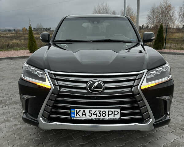 Черный Лексус ЛХ, объемом двигателя 4.46 л и пробегом 160 тыс. км за 71000 $, фото 14 на Automoto.ua