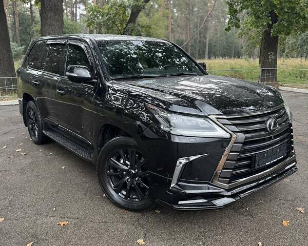Чорний Лексус ЛХ, об'ємом двигуна 4.46 л та пробігом 147 тис. км за 72700 $, фото 3 на Automoto.ua