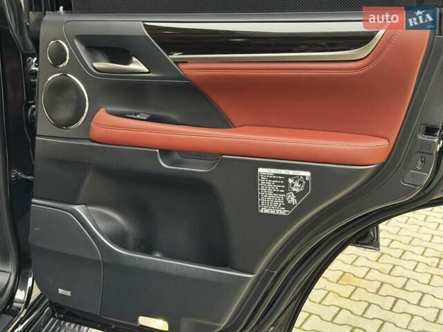 Чорний Лексус ЛХ, об'ємом двигуна 4.46 л та пробігом 153 тис. км за 78750 $, фото 44 на Automoto.ua