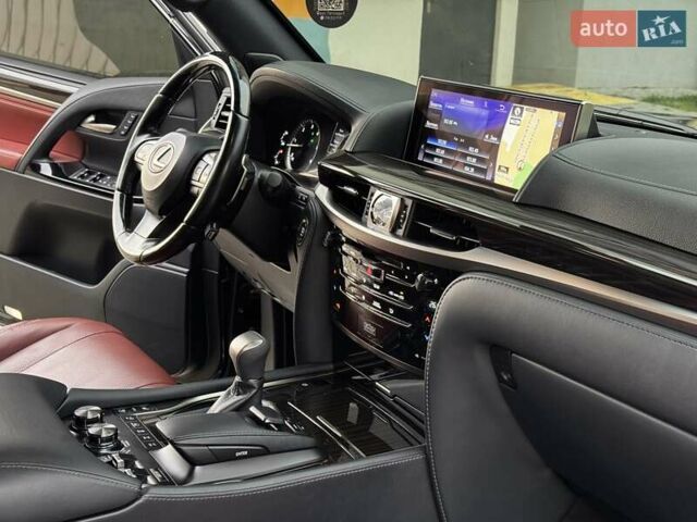 Чорний Лексус ЛХ, об'ємом двигуна 4.46 л та пробігом 153 тис. км за 78750 $, фото 54 на Automoto.ua