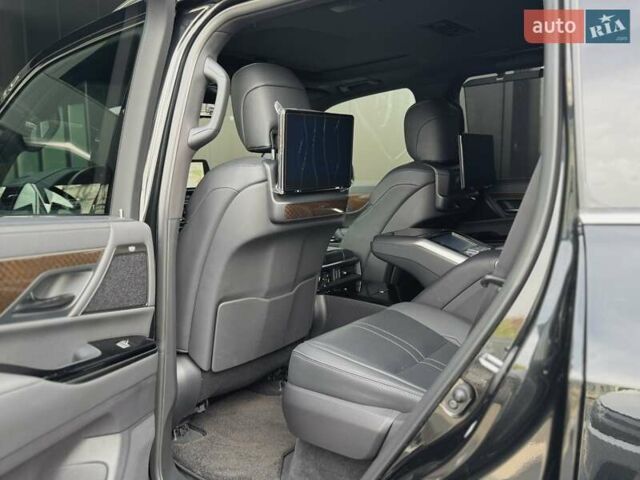 Черный Лексус ЛХ, объемом двигателя 3.45 л и пробегом 34 тыс. км за 134900 $, фото 15 на Automoto.ua