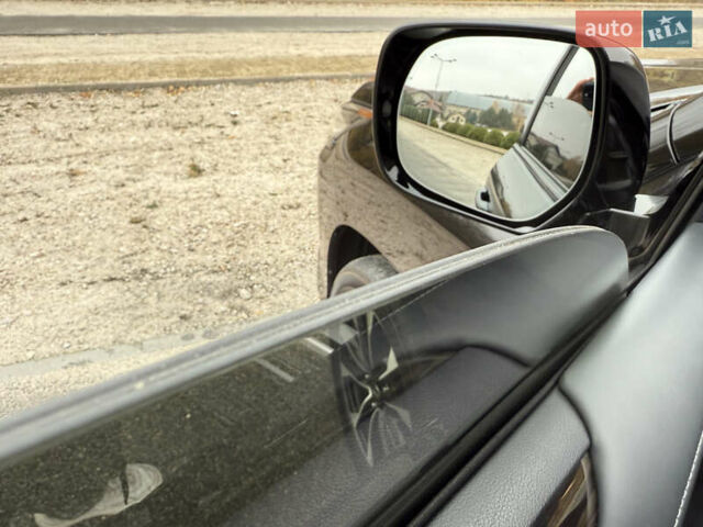 Черный Лексус ЛХ, объемом двигателя 4.46 л и пробегом 95 тыс. км за 86600 $, фото 51 на Automoto.ua