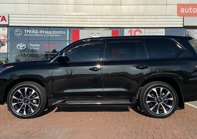 Чорний Лексус ЛХ, об'ємом двигуна 4.46 л та пробігом 29 тис. км за 96900 $, фото 2 на Automoto.ua