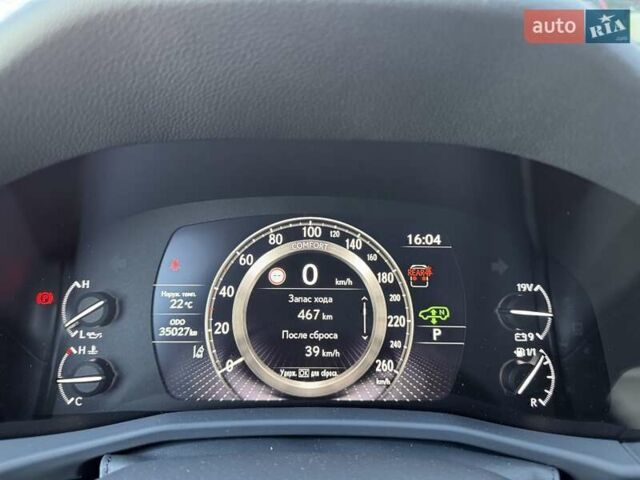 Черный Лексус ЛХ, объемом двигателя 3.45 л и пробегом 35 тыс. км за 132900 $, фото 20 на Automoto.ua