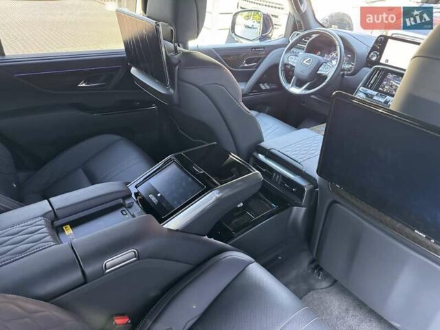 Черный Лексус ЛХ, объемом двигателя 3.45 л и пробегом 35 тыс. км за 132900 $, фото 15 на Automoto.ua