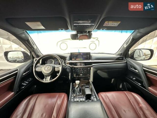 Черный Лексус ЛХ, объемом двигателя 4.46 л и пробегом 137 тыс. км за 88000 $, фото 23 на Automoto.ua