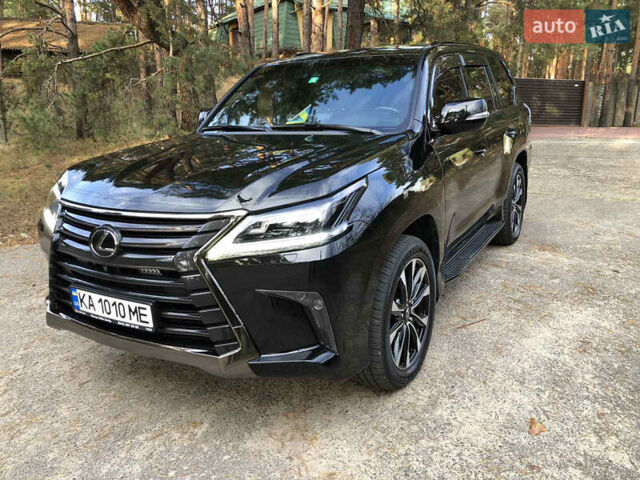 Черный Лексус ЛХ, объемом двигателя 4.5 л и пробегом 137 тыс. км за 85999 $, фото 1 на Automoto.ua