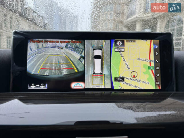 Черный Лексус ЛХ, объемом двигателя 4.46 л и пробегом 13 тыс. км за 107000 $, фото 39 на Automoto.ua