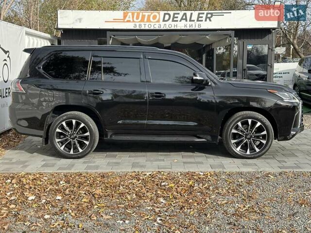 Черный Лексус ЛХ, объемом двигателя 4.46 л и пробегом 137 тыс. км за 88000 $, фото 13 на Automoto.ua