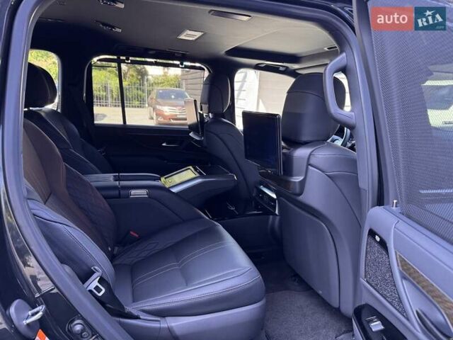 Черный Лексус ЛХ, объемом двигателя 3.45 л и пробегом 35 тыс. км за 132900 $, фото 14 на Automoto.ua