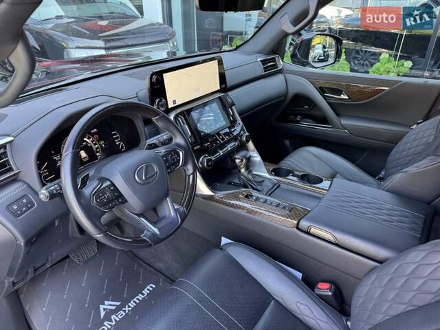Черный Лексус ЛХ, объемом двигателя 3.45 л и пробегом 35 тыс. км за 132900 $, фото 9 на Automoto.ua