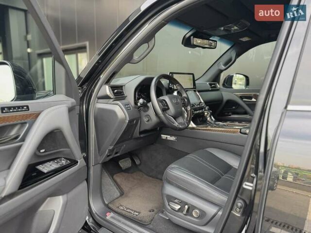 Черный Лексус ЛХ, объемом двигателя 3.45 л и пробегом 34 тыс. км за 134900 $, фото 8 на Automoto.ua