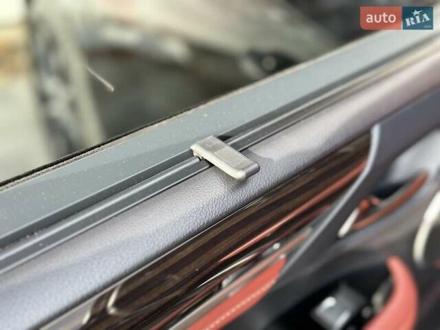 Черный Лексус ЛХ, объемом двигателя 4.46 л и пробегом 137 тыс. км за 88000 $, фото 35 на Automoto.ua