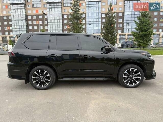 Черный Лексус ЛХ, объемом двигателя 4.46 л и пробегом 89 тыс. км за 96000 $, фото 3 на Automoto.ua