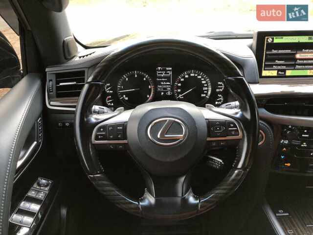 Черный Лексус ЛХ, объемом двигателя 4.5 л и пробегом 137 тыс. км за 85999 $, фото 11 на Automoto.ua