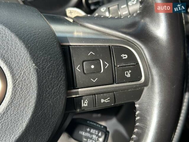 Черный Лексус ЛХ, объемом двигателя 4.46 л и пробегом 137 тыс. км за 88000 $, фото 26 на Automoto.ua