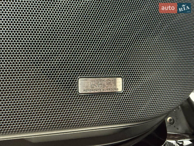 Черный Лексус ЛХ, объемом двигателя 4.46 л и пробегом 95 тыс. км за 86600 $, фото 50 на Automoto.ua