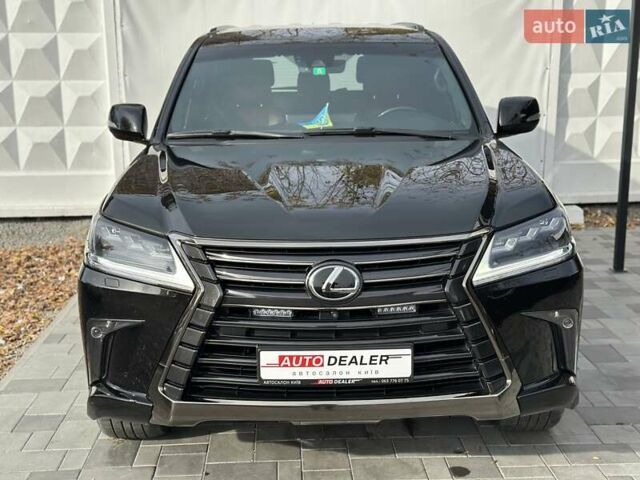Черный Лексус ЛХ, объемом двигателя 4.46 л и пробегом 137 тыс. км за 88000 $, фото 2 на Automoto.ua