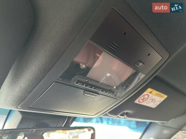 Черный Лексус ЛХ, объемом двигателя 4.46 л и пробегом 137 тыс. км за 88000 $, фото 33 на Automoto.ua