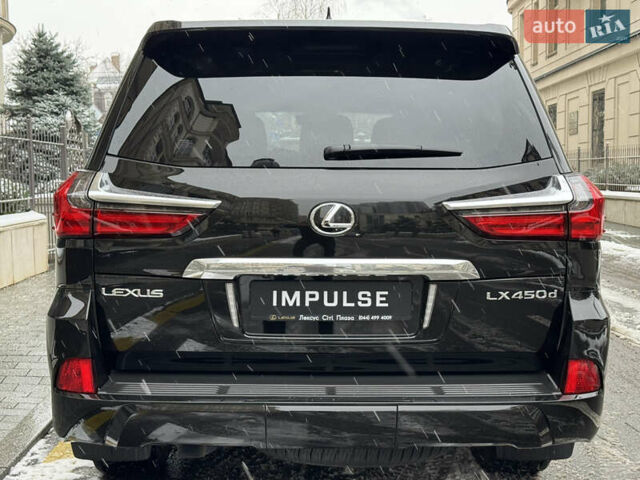 Черный Лексус ЛХ, объемом двигателя 4.46 л и пробегом 13 тыс. км за 107000 $, фото 8 на Automoto.ua