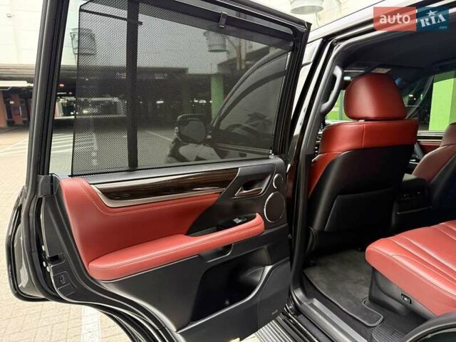 Чорний Лексус ЛХ, об'ємом двигуна 4.46 л та пробігом 138 тис. км за 85990 $, фото 15 на Automoto.ua