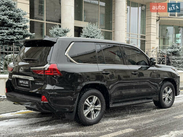 Черный Лексус ЛХ, объемом двигателя 4.46 л и пробегом 13 тыс. км за 107000 $, фото 7 на Automoto.ua