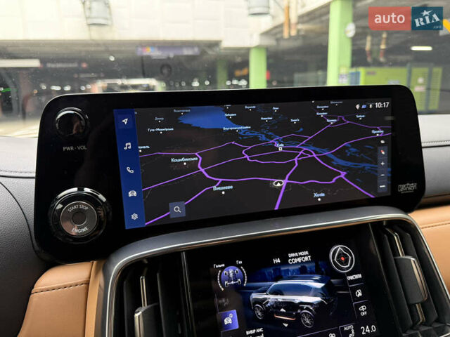 Черный Лексус ЛХ, объемом двигателя 3.3 л и пробегом 36 тыс. км за 117000 $, фото 20 на Automoto.ua