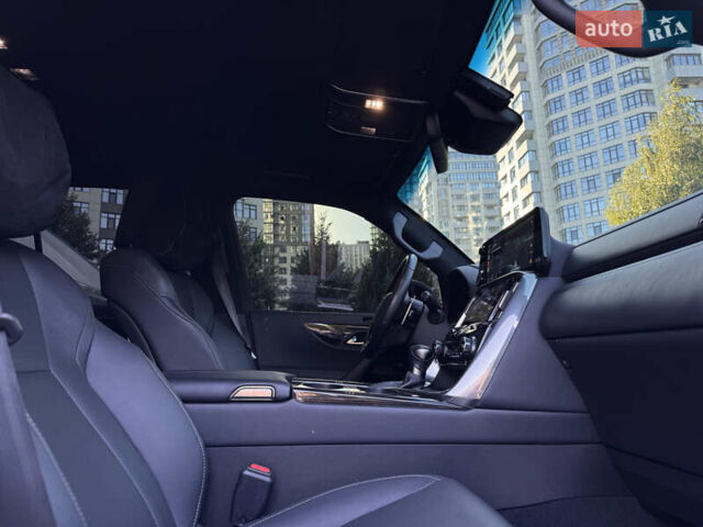 Черный Лексус ЛХ, объемом двигателя 3.35 л и пробегом 34 тыс. км за 128500 $, фото 15 на Automoto.ua