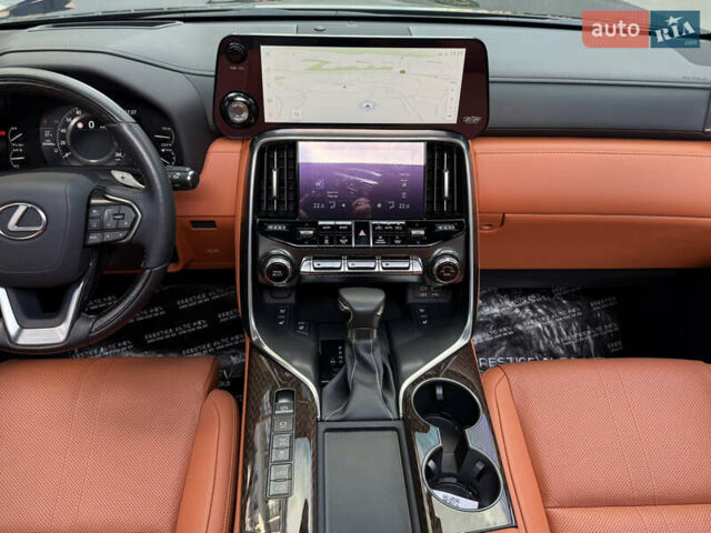 Черный Лексус ЛХ, объемом двигателя 3.45 л и пробегом 72 тыс. км за 128000 $, фото 64 на Automoto.ua