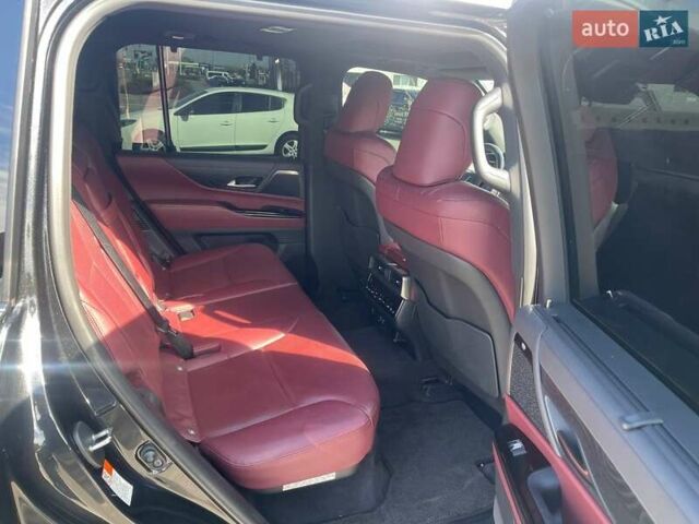 Черный Лексус ЛХ, объемом двигателя 3.35 л и пробегом 66 тыс. км за 117900 $, фото 6 на Automoto.ua