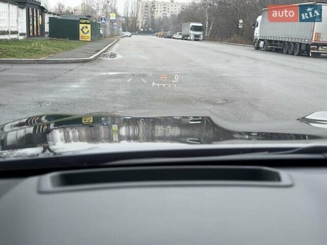 Черный Лексус ЛХ, объемом двигателя 3.35 л и пробегом 51 тыс. км за 112500 $, фото 19 на Automoto.ua