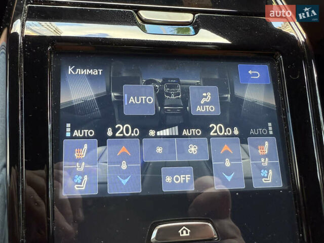 Лексус ЛХ 2022 у Києві на Automoto.ua Чорний Лексус ЛХ, об'ємом двигуна 3.45 л та пробігом 70 тис. км за 123000 $, фото 67 на Automoto.ua