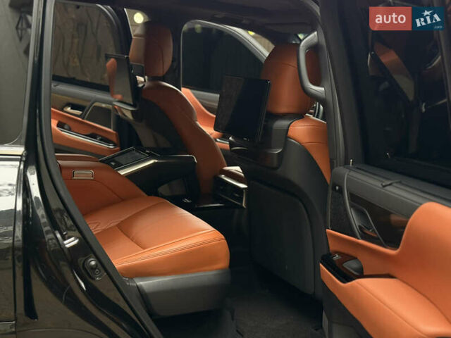 Лексус ЛХ 2022 у Києві на Automoto.ua Чорний Лексус ЛХ, об'ємом двигуна 3.45 л та пробігом 88 тис. км за 119000 $, фото 5 на Automoto.ua