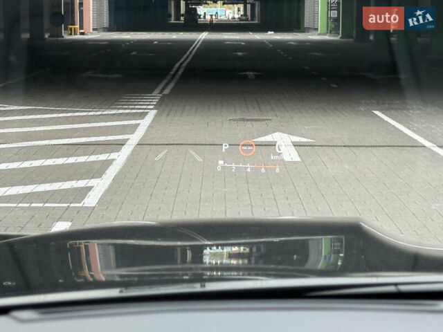 Черный Лексус ЛХ, объемом двигателя 3.3 л и пробегом 36 тыс. км за 117000 $, фото 18 на Automoto.ua