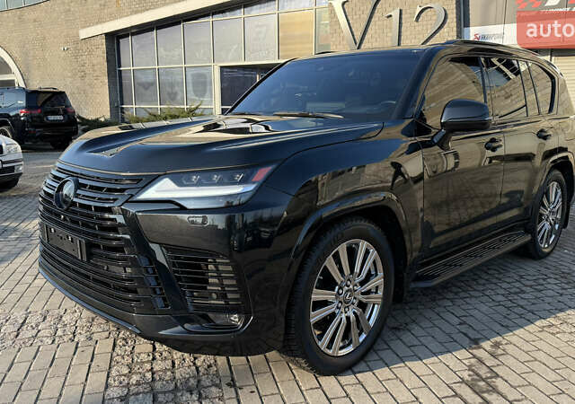 Чорний Лексус ЛХ, об'ємом двигуна 3.5 л та пробігом 27 тис. км за 138500 $, фото 3 на Automoto.ua