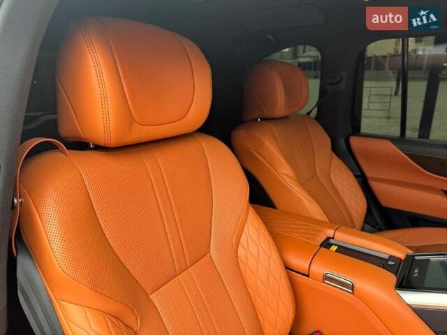 Чорний Лексус ЛХ, об'ємом двигуна 3.45 л та пробігом 58 тис. км за 125000 $, фото 46 на Automoto.ua