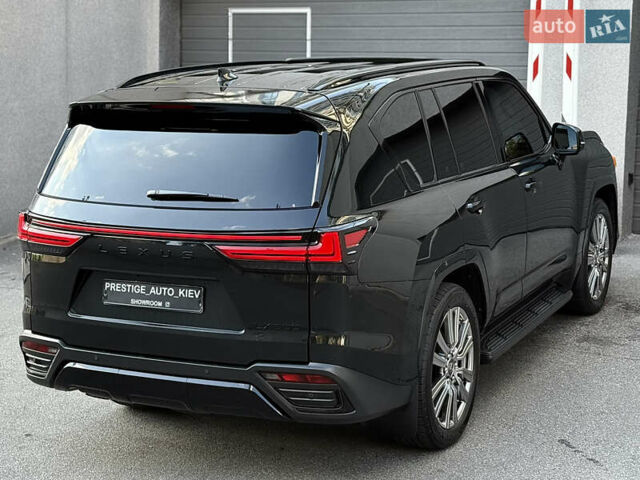 Лексус ЛХ 2022 у Києві на Automoto.ua Чорний Лексус ЛХ, об'ємом двигуна 3.45 л та пробігом 70 тис. км за 123000 $, фото 19 на Automoto.ua