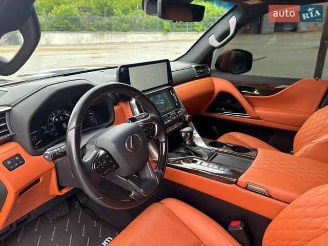 Чорний Лексус ЛХ, об'ємом двигуна 3.45 л та пробігом 58 тис. км за 125000 $, фото 16 на Automoto.ua