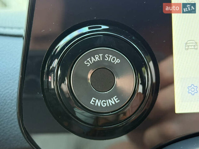 Черный Лексус ЛХ, объемом двигателя 3.45 л и пробегом 72 тыс. км за 128000 $, фото 93 на Automoto.ua