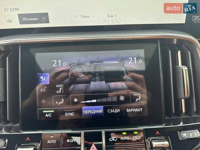 Чорний Лексус ЛХ, об'ємом двигуна 3.45 л та пробігом 58 тис. км за 125000 $, фото 24 на Automoto.ua