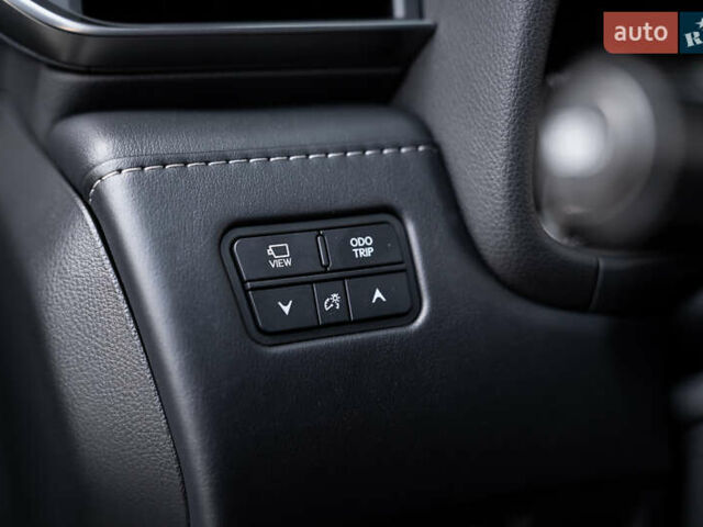 Черный Лексус ЛХ, объемом двигателя 3.35 л и пробегом 51 тыс. км за 125000 $, фото 19 на Automoto.ua