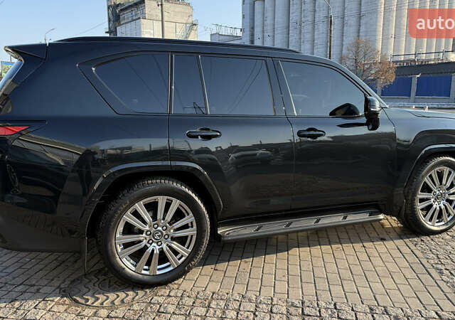 Чорний Лексус ЛХ, об'ємом двигуна 3.5 л та пробігом 27 тис. км за 138500 $, фото 9 на Automoto.ua