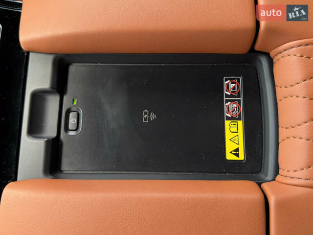 Лексус ЛХ 2022 у Києві на Automoto.ua Чорний Лексус ЛХ, об'ємом двигуна 3.45 л та пробігом 70 тис. км за 123000 $, фото 72 на Automoto.ua